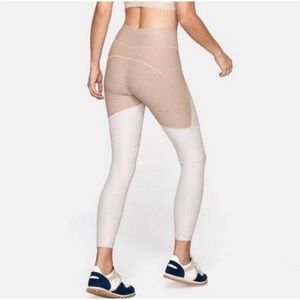 Outdoor Voices Tri-Tone Oatmeal Colorblock Warm Up Leggings Sz M Workout Gym
